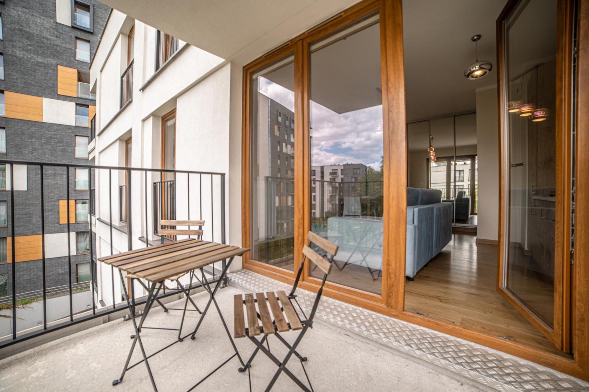 Apartment Jop *